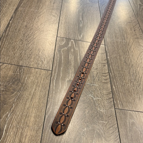 Men's Brown Leather Belt with Stitched Oval Accents - Picture 2 of 4